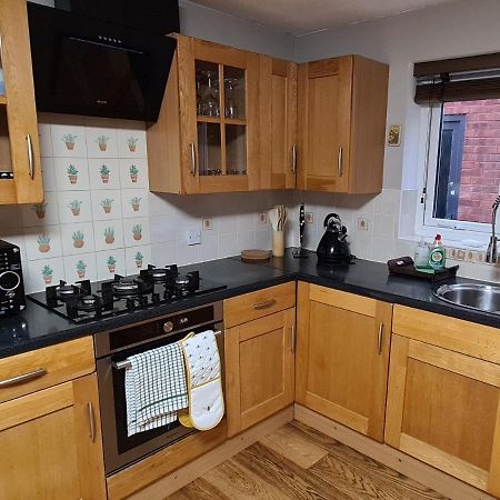 Spacious, 5 Bed House For 9 In צ'סטר מראה חיצוני תמונה